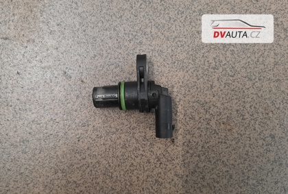 Snímač otáček vačkového hřídele 04C907601A